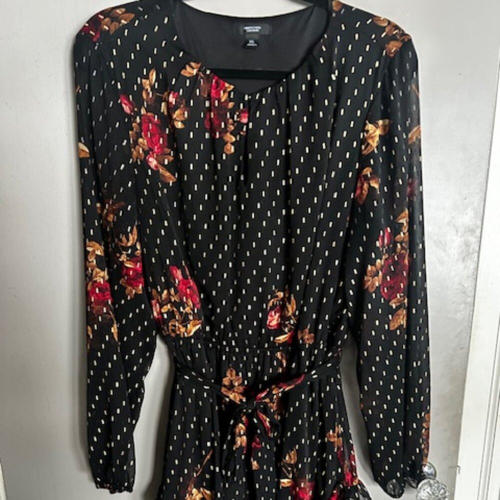 Simple Vera Dress - Size XL